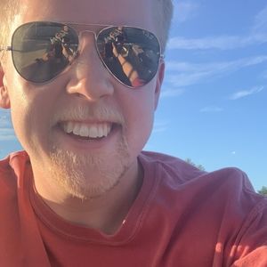 Meet your Posher, Christopher